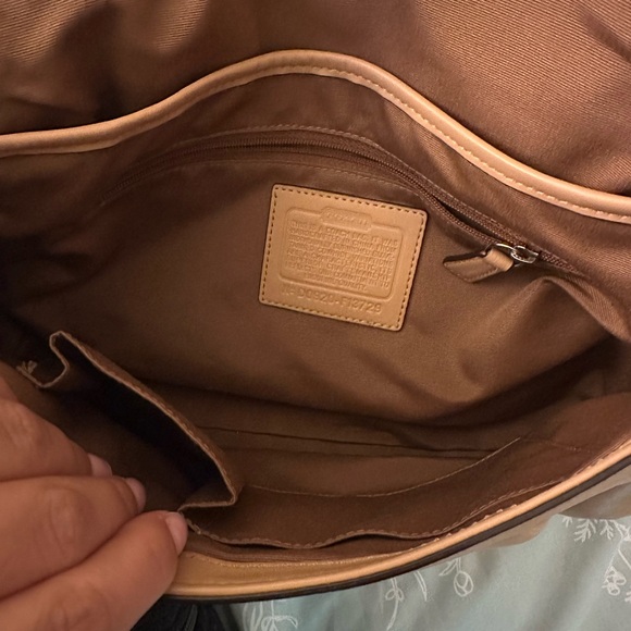 Coach - Picture 2 of 4